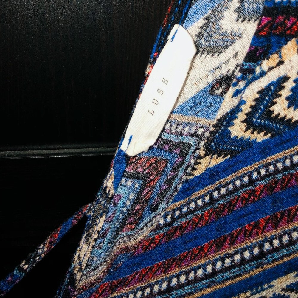 Flowy Printed Tank - Picture 3 of 3